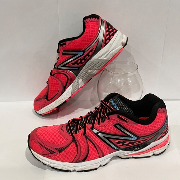 New Balance 870V2 Rev Lite Women's Running Shoe Sz 9.5 - Picture 6 of 11